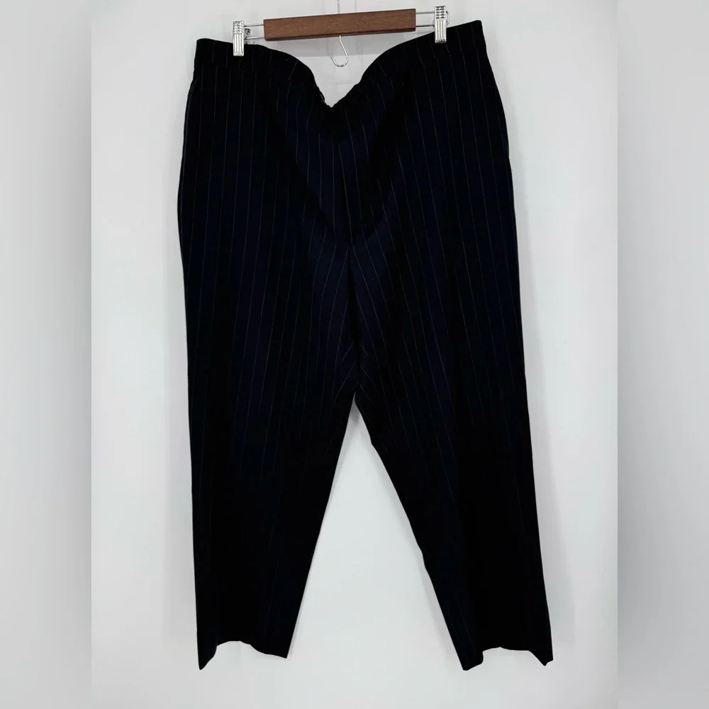 Jos. A. Bank Traveler Collection Black Pinstripe Trousers Size 42R 100% Wool - Picture 1 of 4